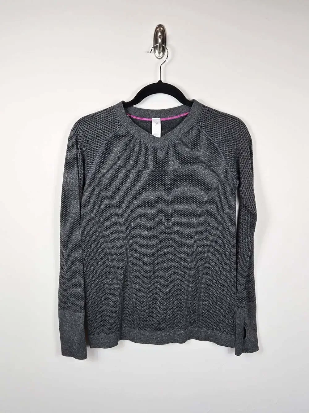Ivivva by Lululemon Girls 14 Gray Seamless Long Sleeve Athletic Top Thumbholes